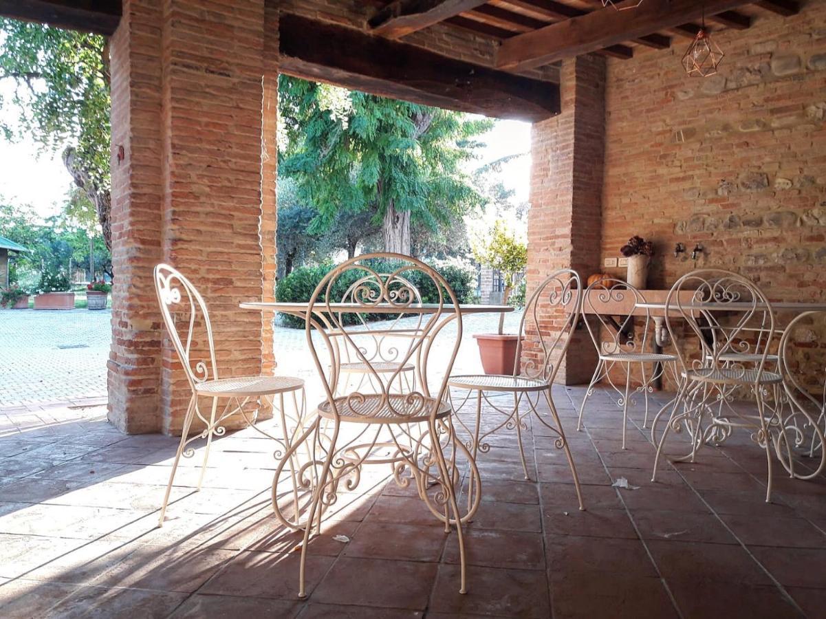 La Corte San Giovanni In Marignano Exteriör bild